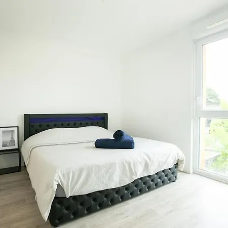 דירה Le Bourvil - T2 Calme Et Spacieux לה שאפל-סור-ארדרה