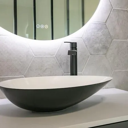 Le Bourvil - T2 Calme Et Spacieux * לה שאפל-סור-ארדרה